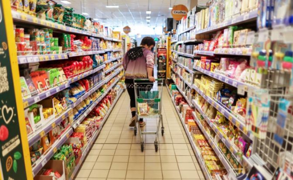 Для «Запретить!» ума не надо: «Справедливоросы» решили подтянуть жидкий рейтинг, сделав виноватыми торговые сети Для «Запретить!» ума не надо: «Справедливоросы» решили подтянуть жидкий рейтинг, сделав виноватыми торговые сети