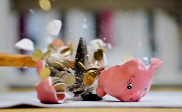 Над зарплатами сгустились тучи: 2026 год может вызвать лавину задержек. Прокурор не поможет Над зарплатами сгустились тучи: 2026 год может вызвать лавину задержек. Прокурор не поможет