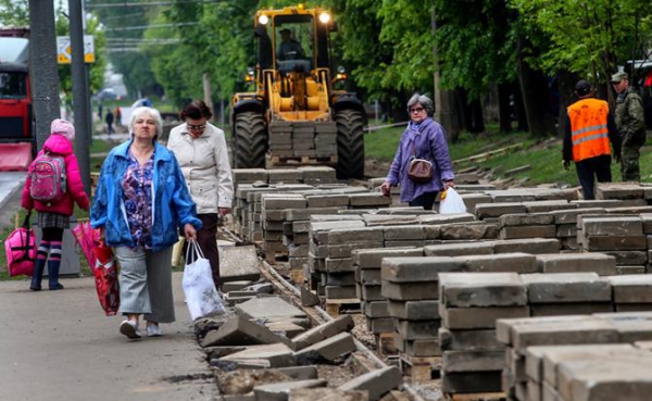 Пенсионеры опять в пролете, но кое-кто в стране поправил свое материальное положение