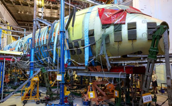 Российский SJ-100 успешно прошел испытание «бассейн» Российский SJ-100 успешно прошел испытание «бассейн»