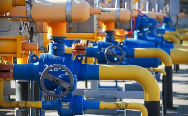 Щедрость России не знает границ: Газпром активно проводит газ в киргизские кишлаки