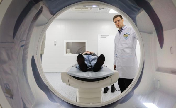 «Железный» аргумент: Медицина — под санкциями, потому УЗИ и томографы в дефиците