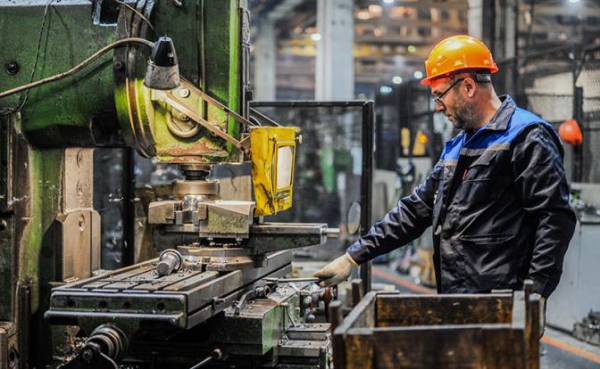 Владимир Боглаев: Не надо обманываться. Россия превращается в сырьевой придаток и Запада, и Востока Владимир Боглаев: Не надо обманываться. Россия превращается в сырьевой придаток и Запада, и Востока